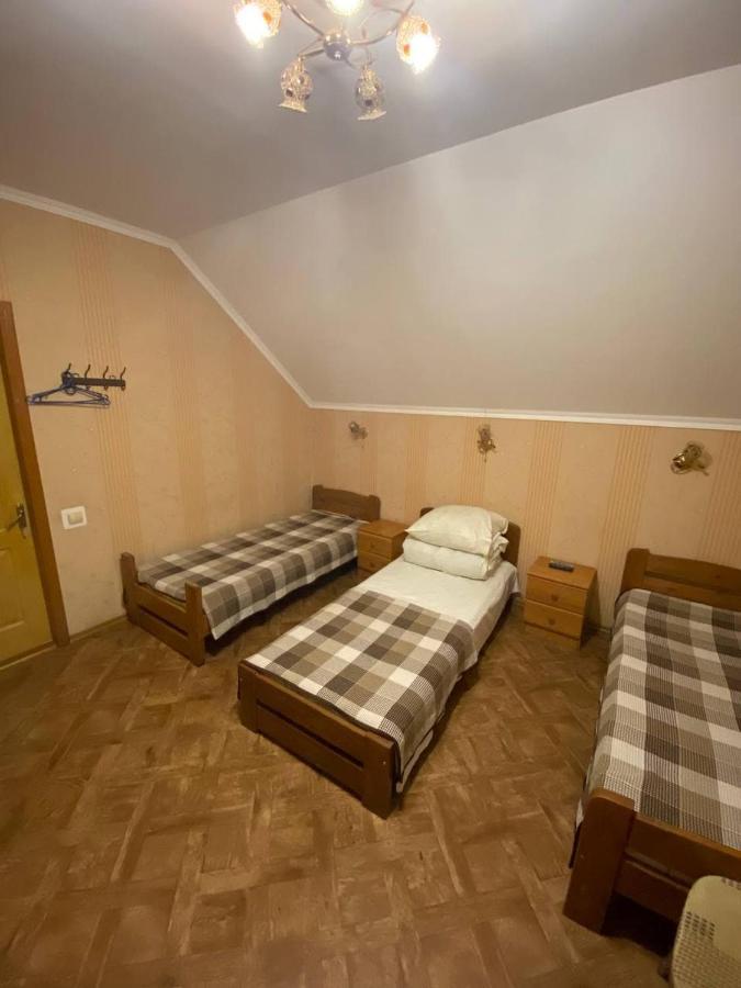 Inn Khlibodarskiy Khlibodarske Bagian luar foto