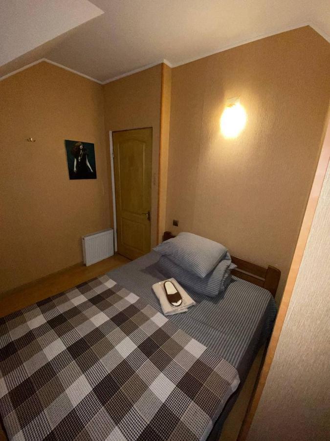 Inn Khlibodarskiy Khlibodarske Bagian luar foto