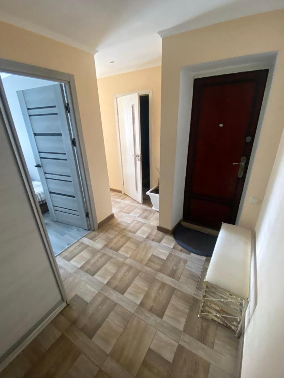 Inn Khlibodarskiy Khlibodarske Bagian luar foto